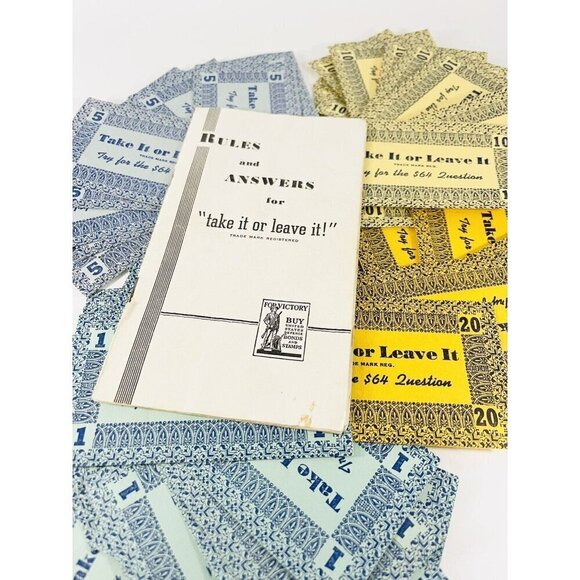 WWII Take It or Leave It $64 Question Trivia Game Victory Buy Bonds Propaganda - Picture 8 of 9